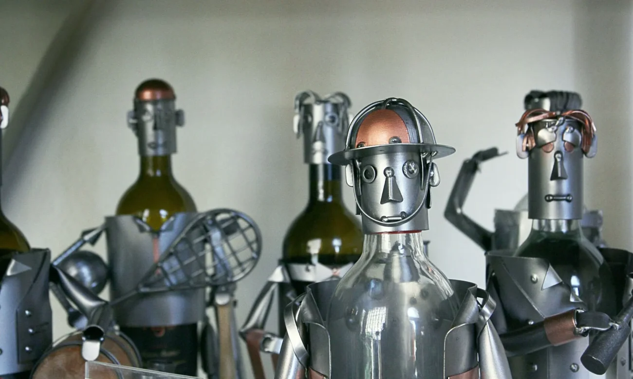 robot, vino
