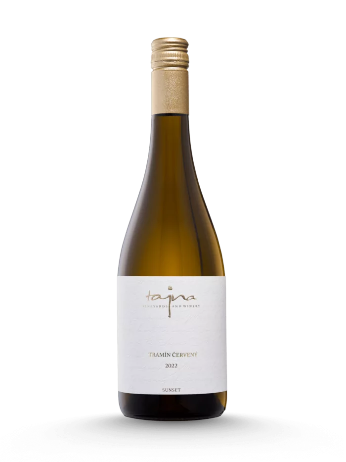 vino tajna tramin cerveny