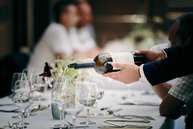 vino, pohare, oslava, degustacia